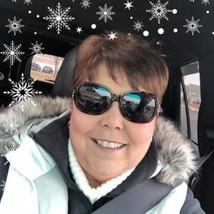 Meet your Posher, Robyn